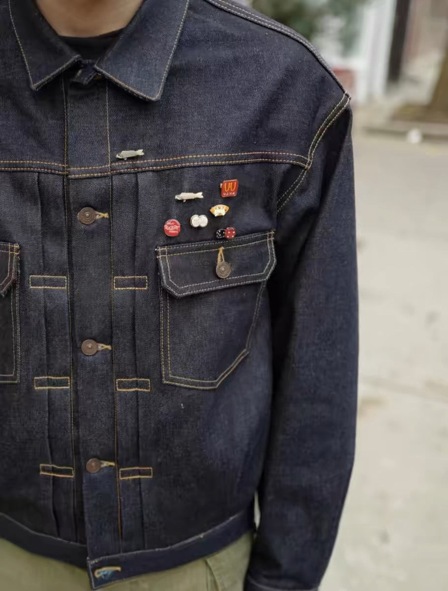 VISVIM KOFU 101XX JKT RAWMUD lockere Jeansjacke mit roten Ohren und Rohschlammfärbung 