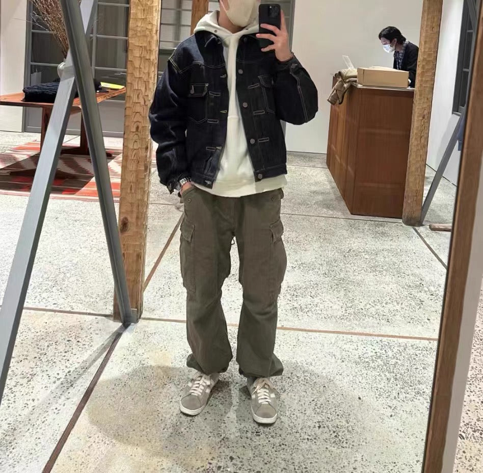 VISVIM KOFU 101XX JKT RAWMUD lockere Jeansjacke mit roten Ohren und Rohschlammfärbung 
