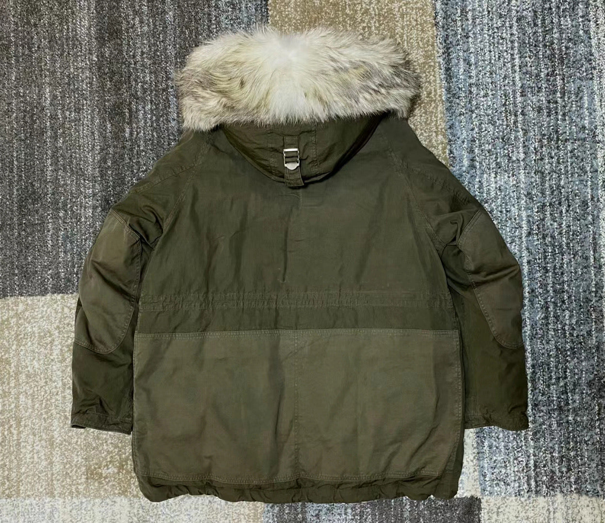 VISVIM FIL Valdez Daunenmantel Wolfspelzkragen schlammgefärbte gewaschene weiße Gänsedaunenjacke 